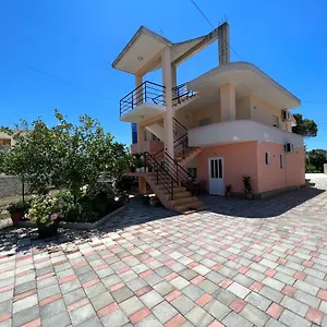 Pensjonat Guest House Vlore, Wlora