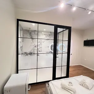 3* Apartahotel Serene