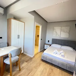  Pensión Maison